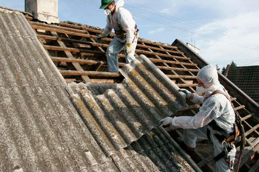 Демонтаж кровли и крыши в Уваровке и Московской области