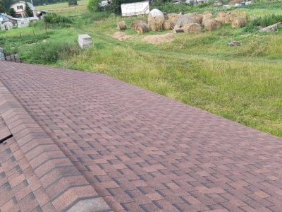 Монтаж кровли из мягкой черепицы в Уваровке